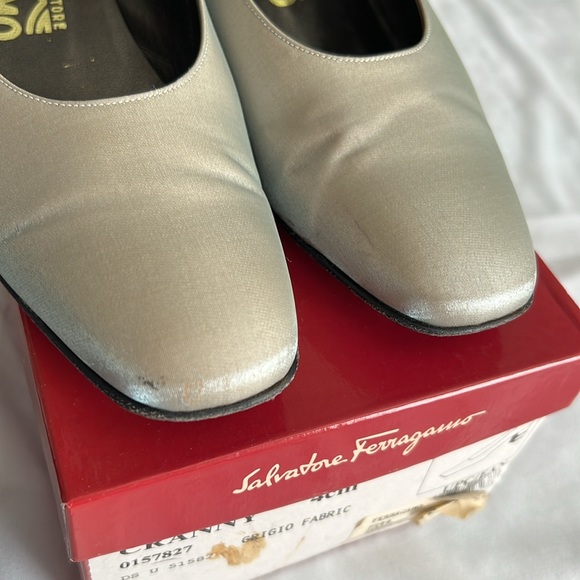 Salvatore Ferragamo Cranny Heels - Picture 6 of 7